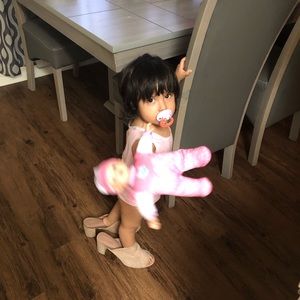 Meet your Posher, Regina